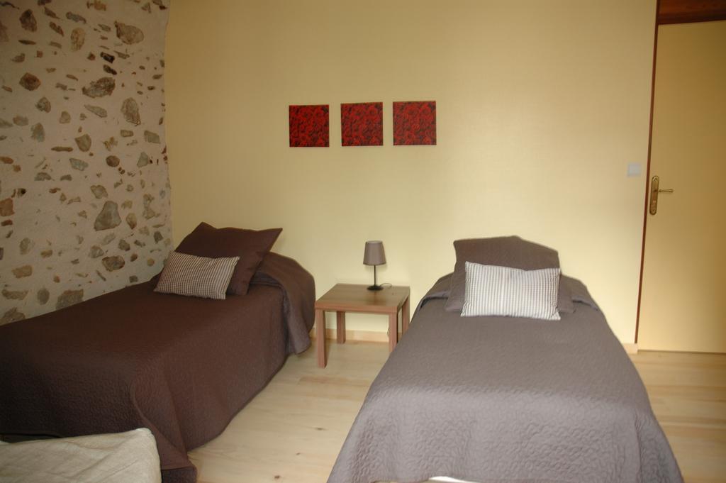 Maison Maxil Hotel Massat Zewnętrze zdjęcie