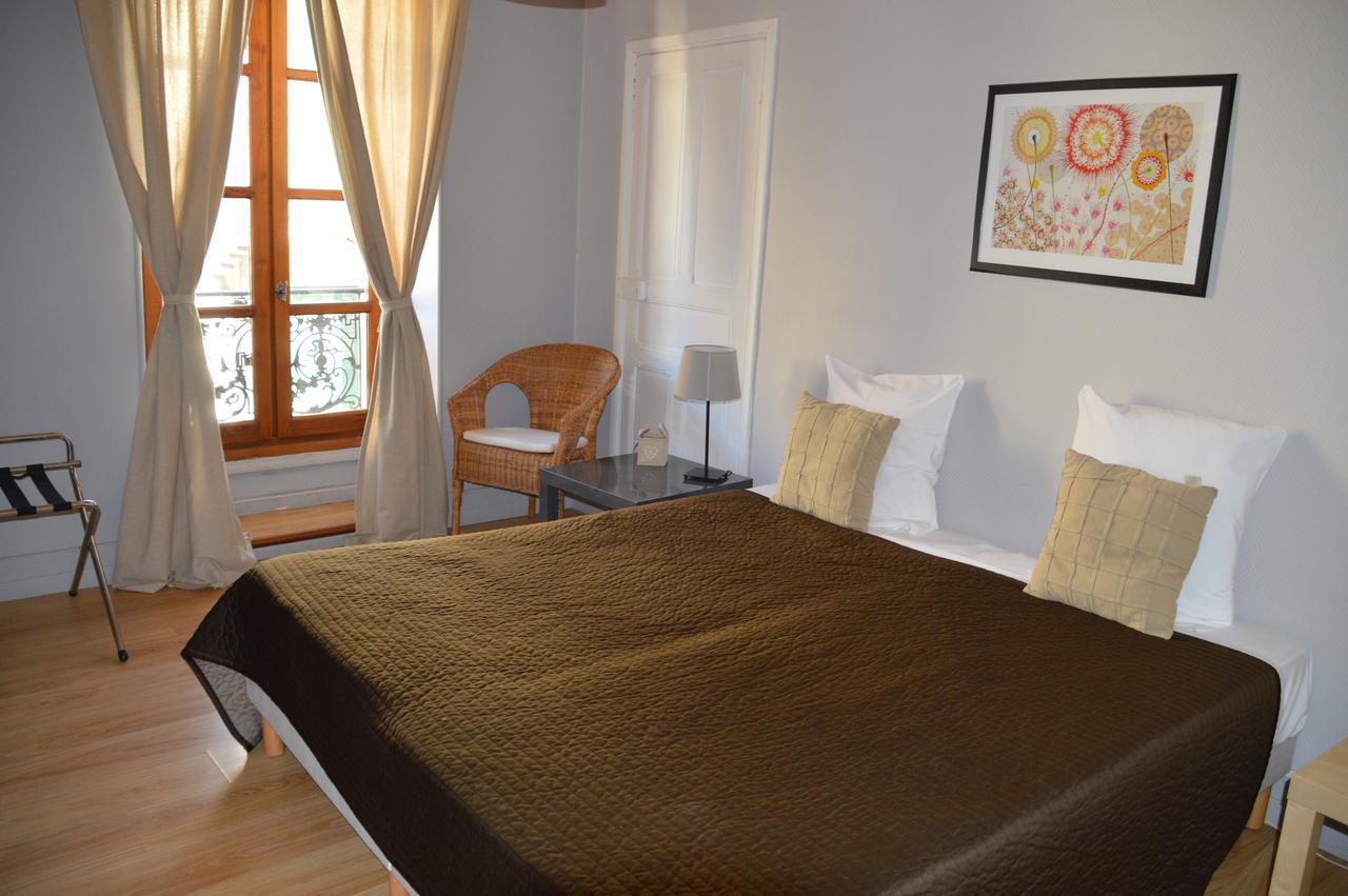 Maison Maxil Hotel Massat Zewnętrze zdjęcie