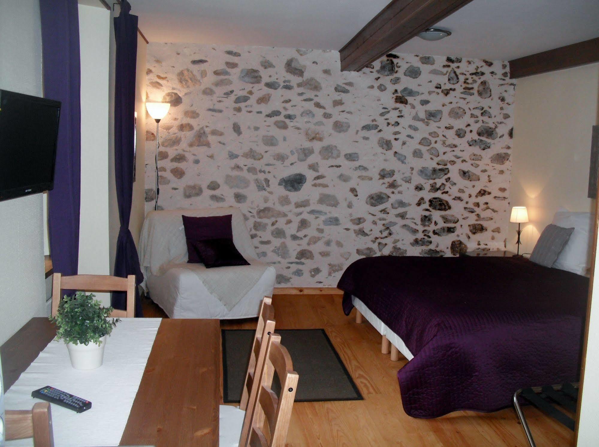 Maison Maxil Hotel Massat Zewnętrze zdjęcie