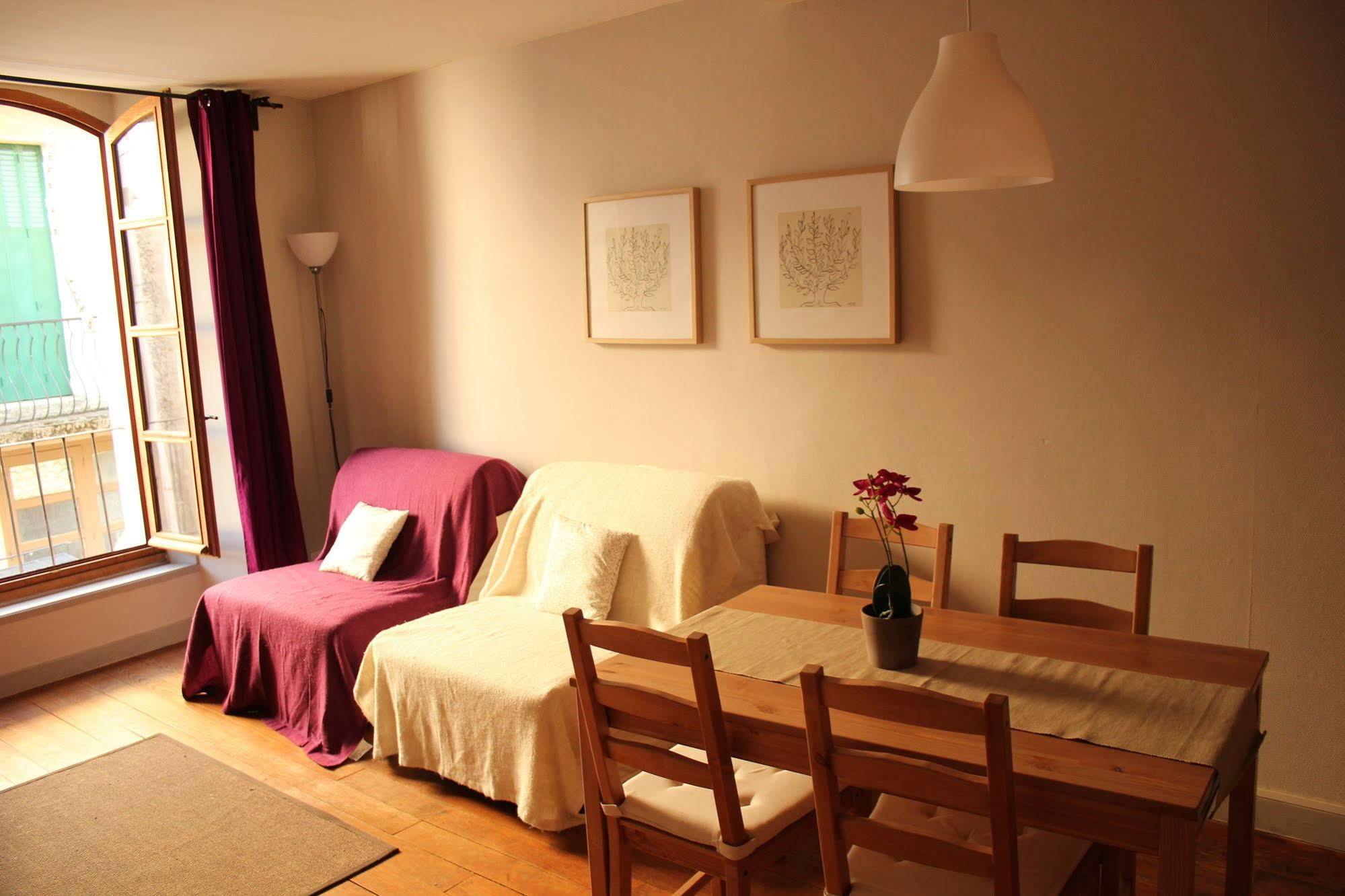 Maison Maxil Hotel Massat Zewnętrze zdjęcie